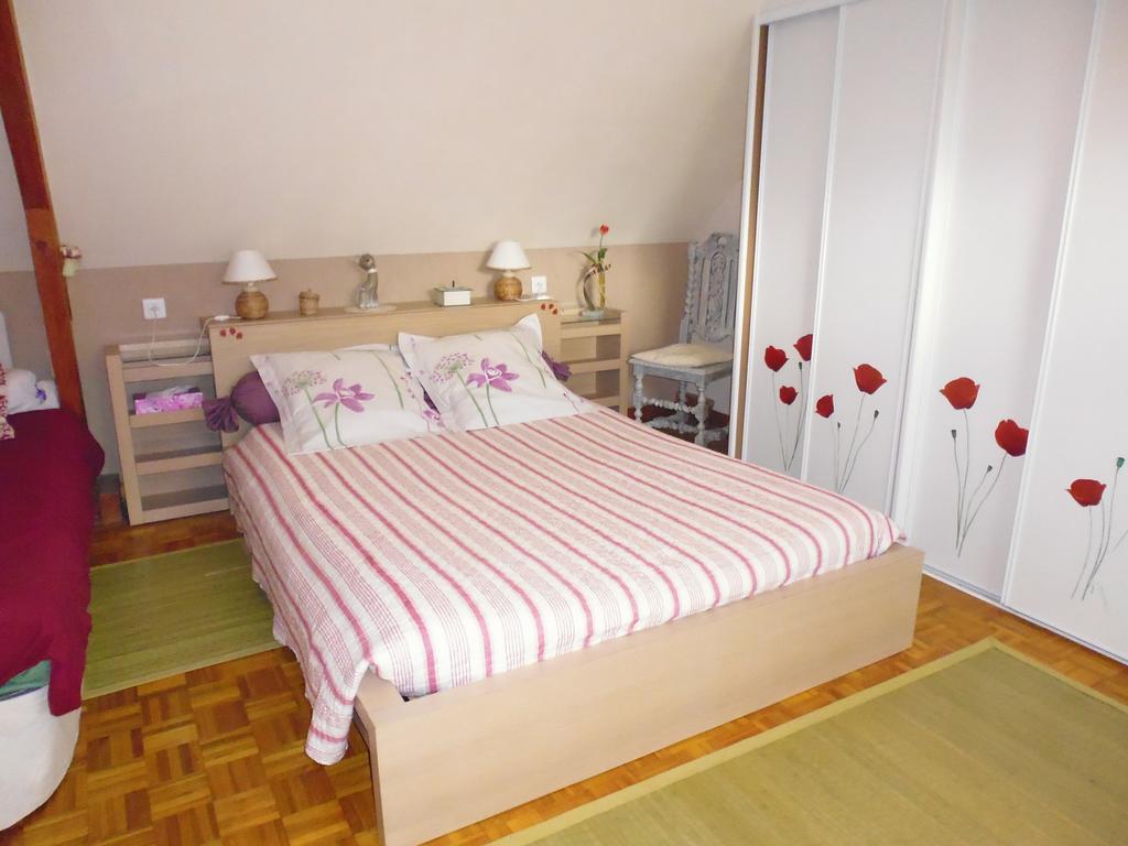 Bed and Breakfast Le Pre De La Lande La Chapelle-Sur-Erdre Exterior foto